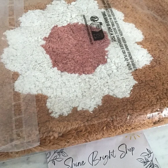 Anthropologie Bath Mat Cotton Floral New With Tag - Picture 4 of 4